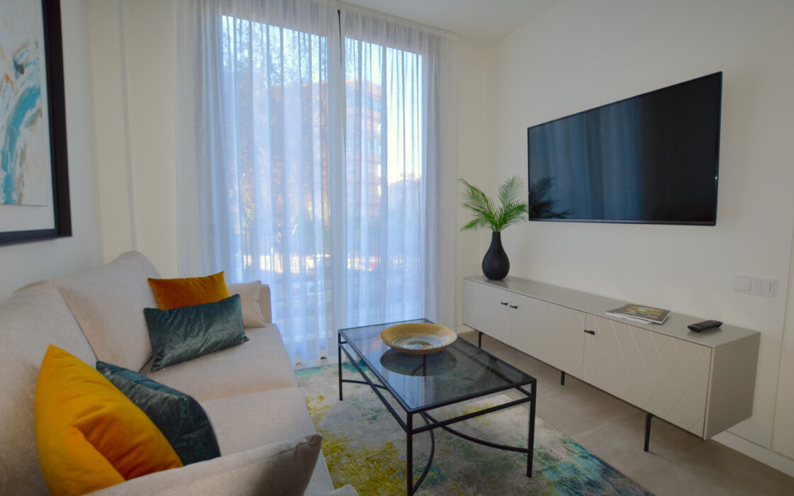 Новая квартира в Марбелье, 3 комнаты, готова к заселению