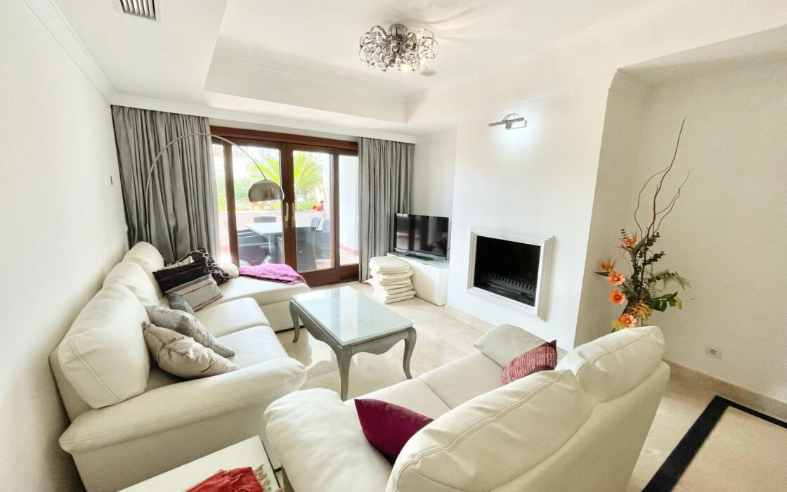 Квартира 175 кв.м с садом на Золотой Миле у моря