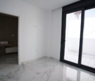 Новые виллы с террасой в Полопе, 3 спальни, 400 кв.м