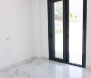 Новые виллы с террасой в Полопе, 3 спальни, 400 кв.м