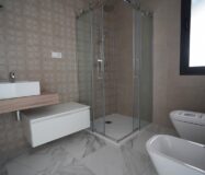 Новые виллы с террасой в Полопе, 3 спальни, 400 кв.м