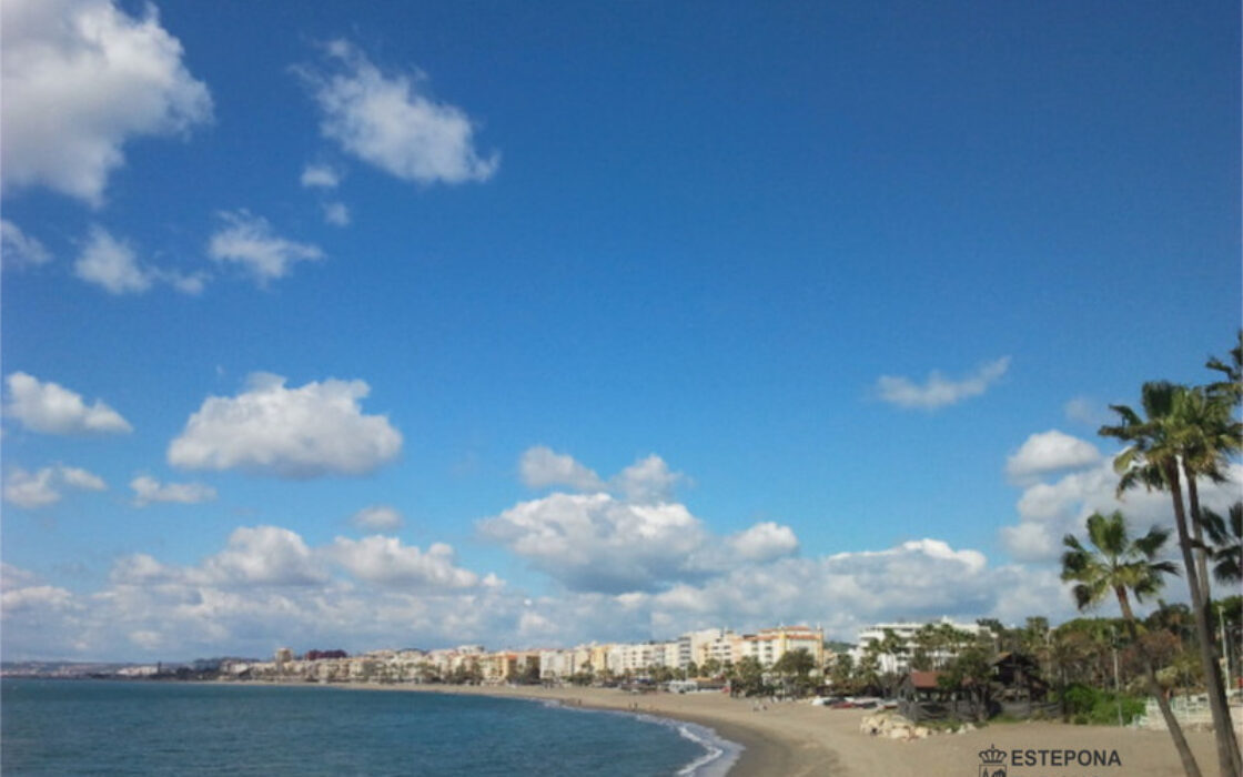 Квартира 2 спальни в Эстепоне с видом на гольф