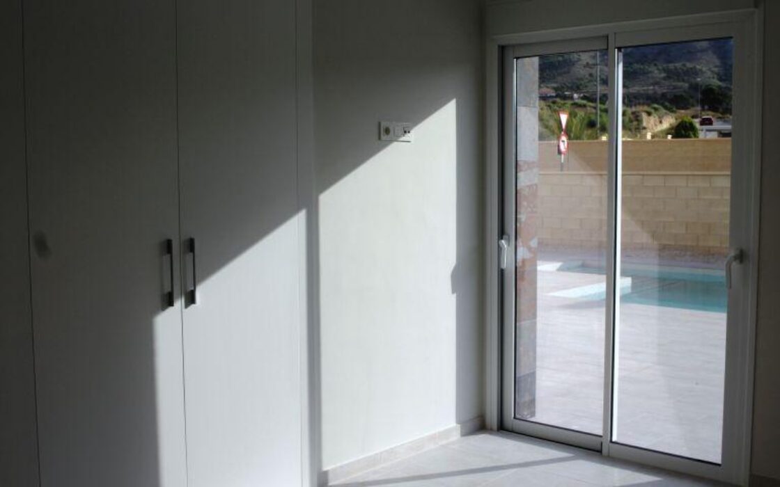 Вілла з басейном 3 спальні в Ла Романе 134 кв.м біля моря