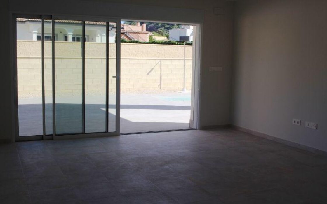 Вілла з басейном 3 спальні в Ла Романе 134 кв.м біля моря