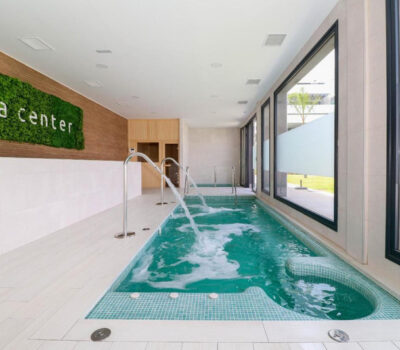 Квартира з терасою в Міхас Коста, 105 кв.м, море поруч