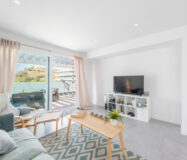 Квартира с террасой в Михас Коста, 105 кв.м, море рядом