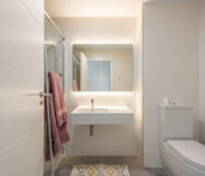 Квартира с террасой в Михас Коста, 105 кв.м, море рядом