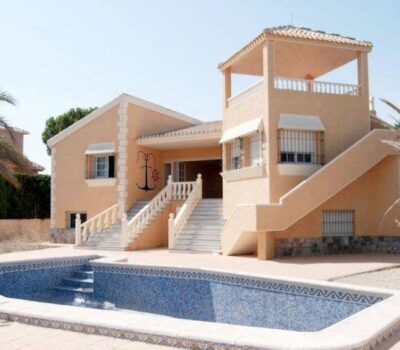 Розкішна вілла в Ла-Манзі, 465 кв.м, з видом на море