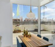 Вилла с частным бассейном в Сьюдад-Кесаде 101 кв.м