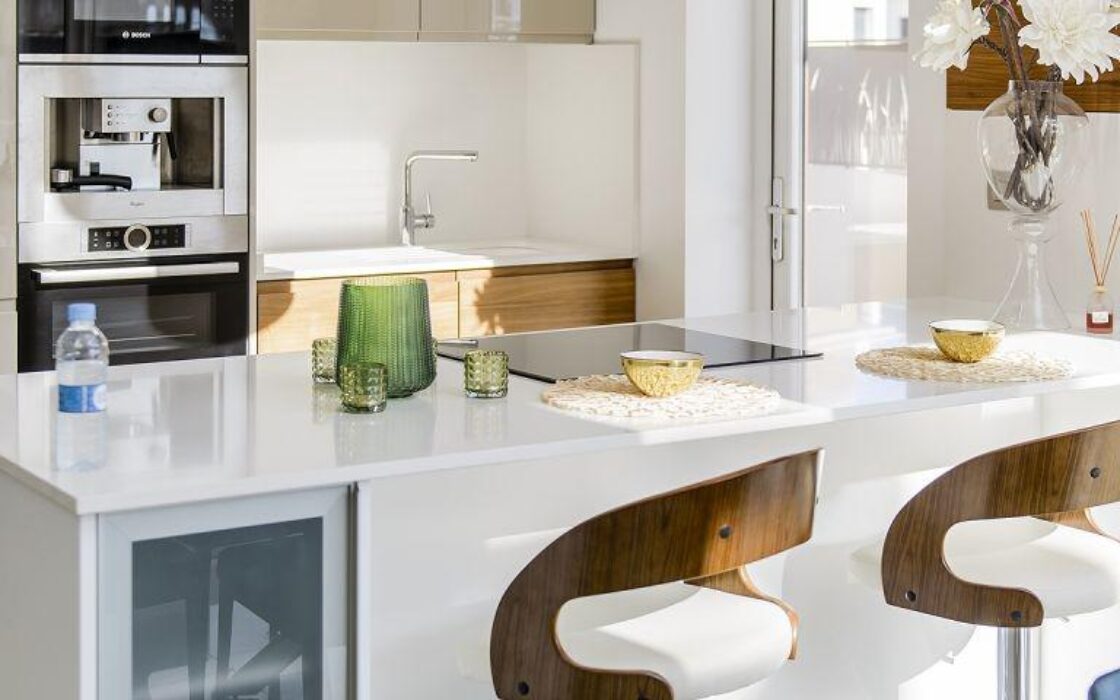 Вилла с частным бассейном в Сьюдад-Кесаде 101 кв.м