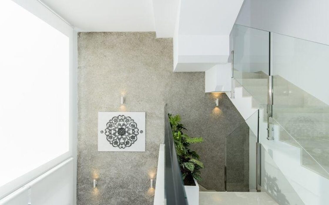 Вилла с частным бассейном в Сьюдад-Кесаде 101 кв.м