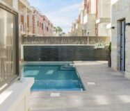 Вилла с частным бассейном в Сьюдад-Кесаде 101 кв.м