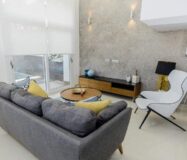 Вилла с частным бассейном в Сьюдад-Кесаде 101 кв.м