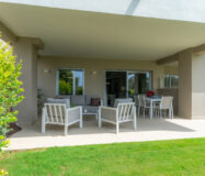 Квартира 2 спальни в Эстепоне с террасой у гольф-поля