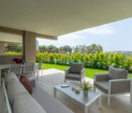 Квартира 2 спальни в Эстепоне с террасой у гольф-поля