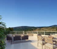 Квартира 2 спальни в Эстепоне с террасой у гольф-поля