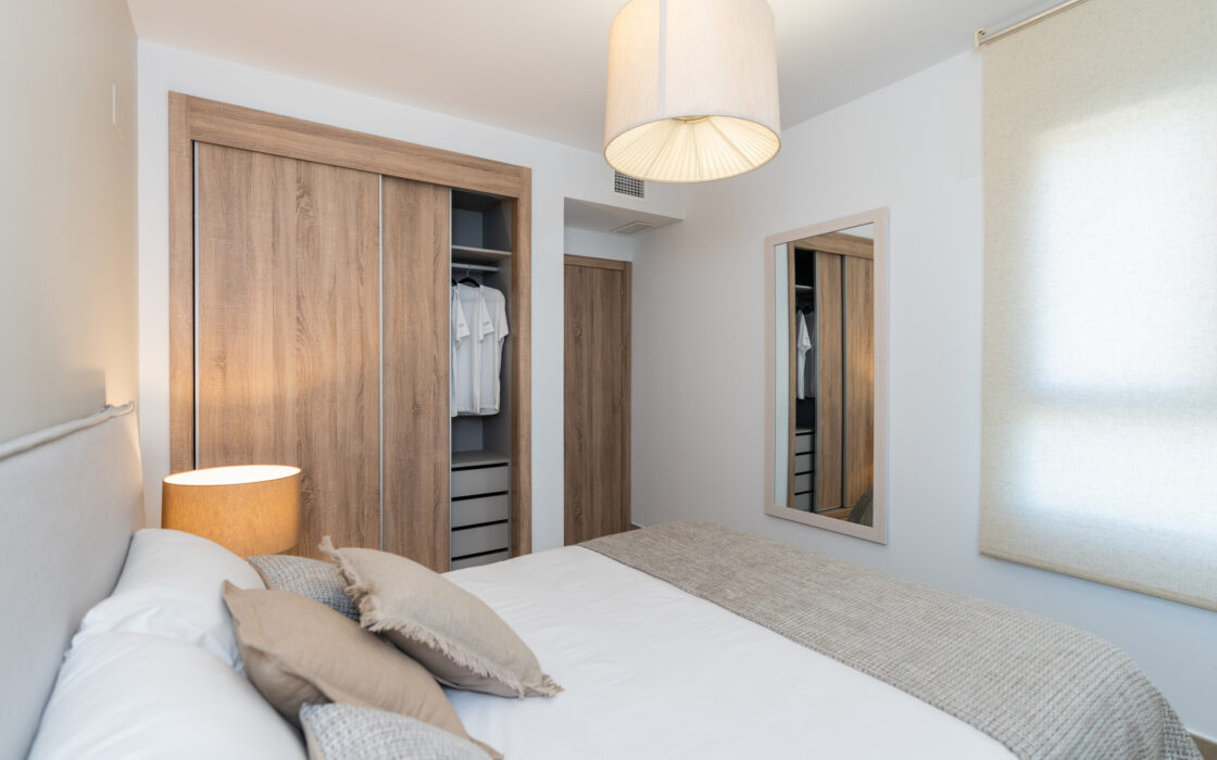 Квартира 2 спальни в Эстепоне с террасой у гольф-поля