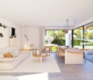 Новые виллы с бассейном в 2 минутах от пляжа Агуамарина