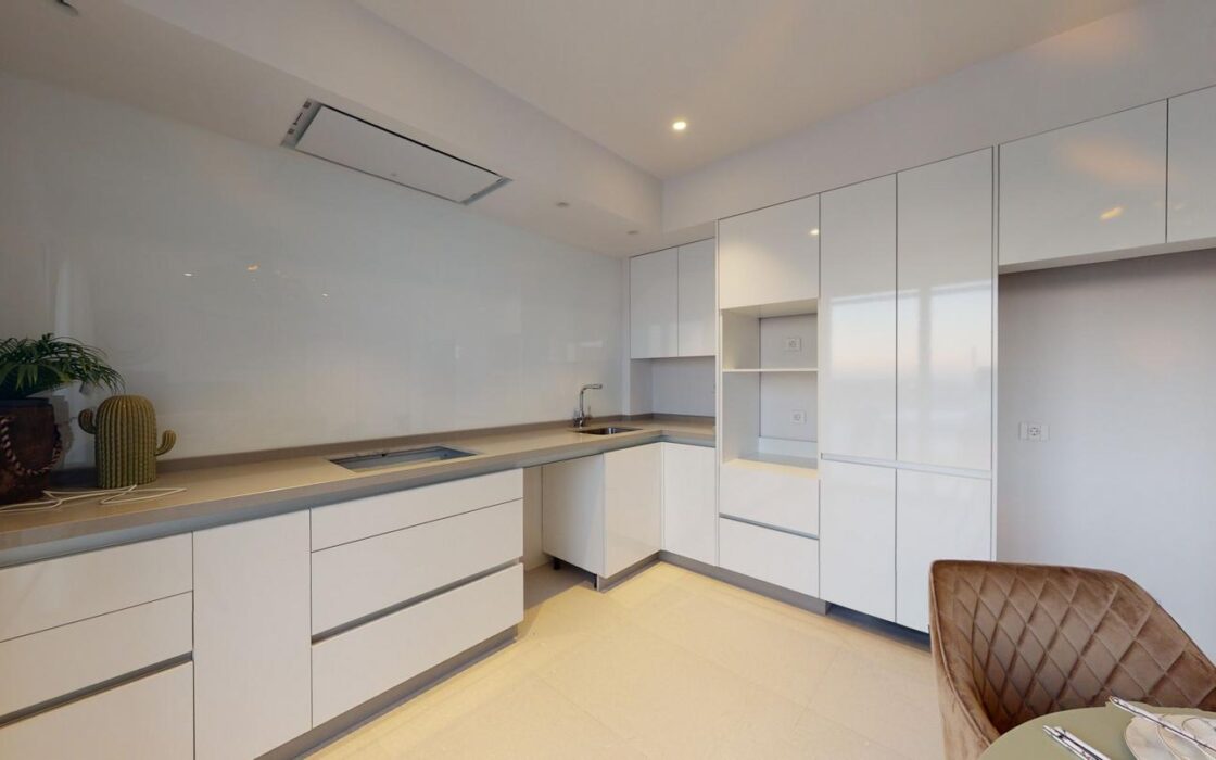 Автономні вілли біля моря в Аліканті з басейном 118 кв.м