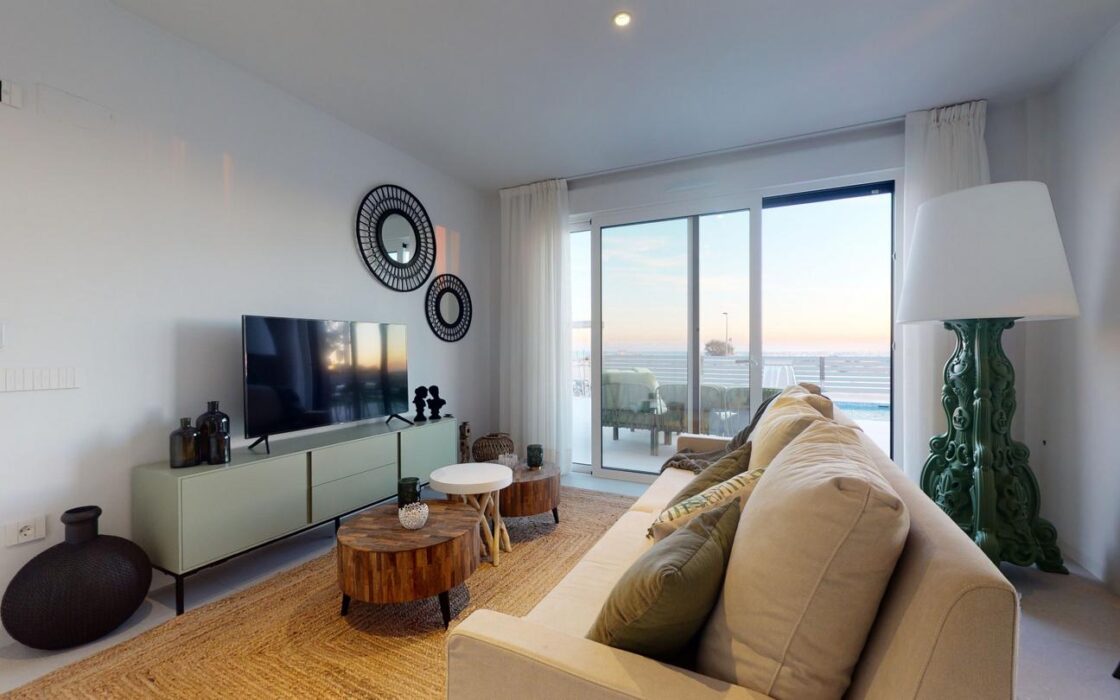 Автономні вілли біля моря в Аліканті з басейном 118 кв.м