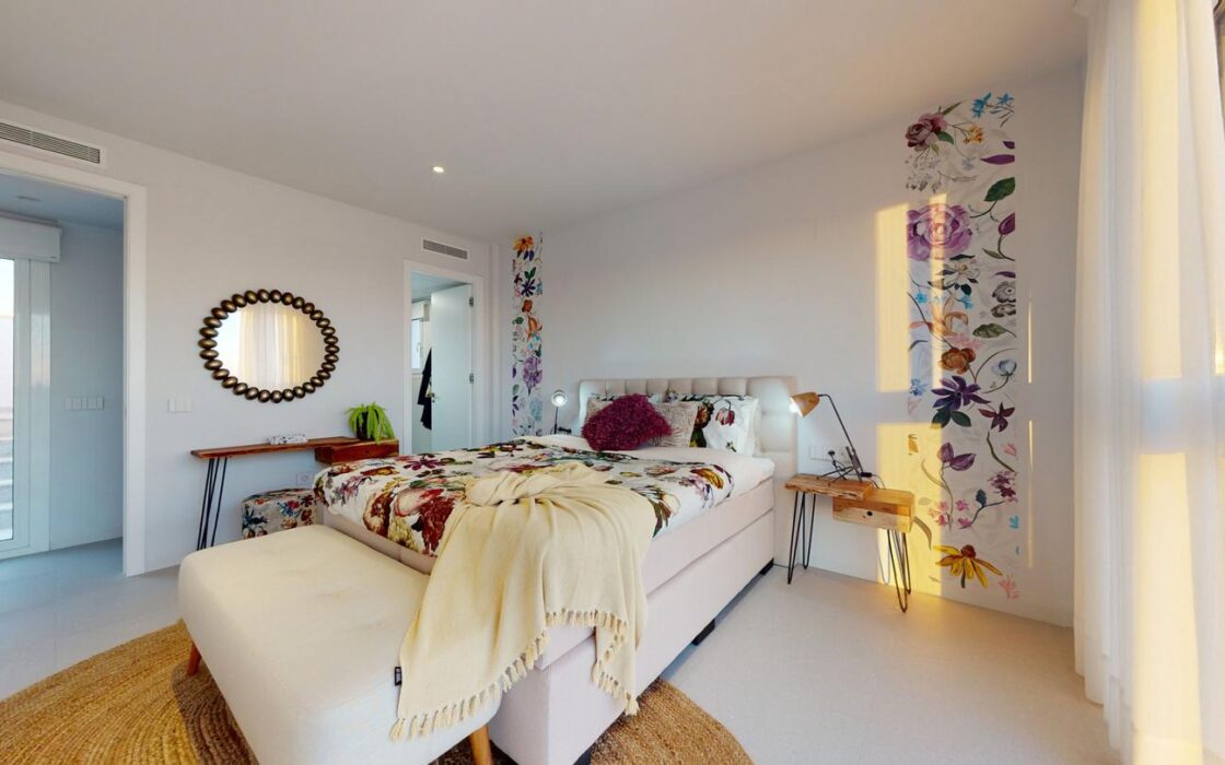 Автономні вілли біля моря в Аліканті з басейном 118 кв.м