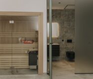 Дизайнерская вилла 250 кв.м с видом на море в Рохалесе