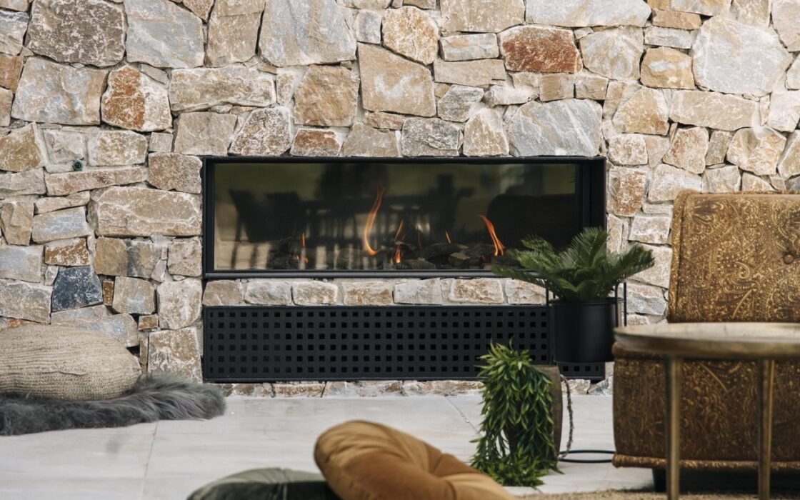 Дизайнерская вилла 250 кв.м с видом на море в Рохалесе