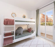 Квартира с террасой в Манильве, 73.51 кв.м, 3 комнаты