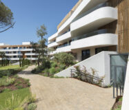 Трехкомнатная квартира с террасой в Сотогранде 195 кв.м