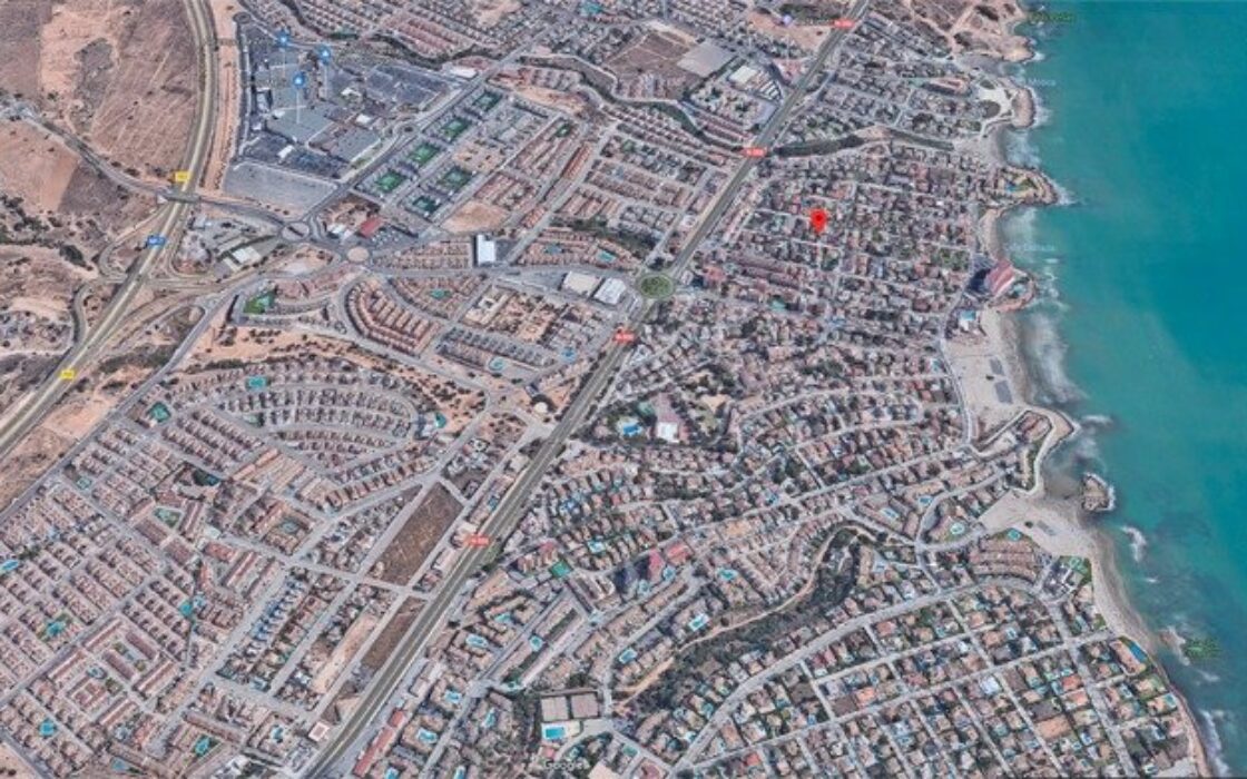 Вилла в Ориуэла Коста 216 кв.м у моря з видом і басейном