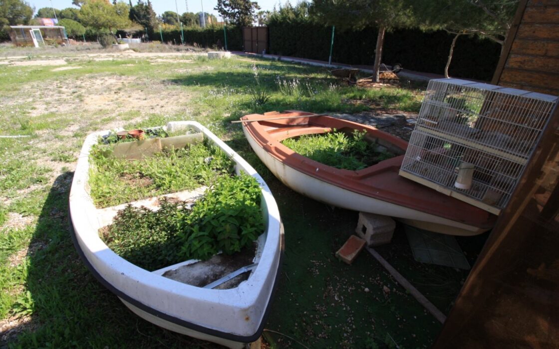 Будинок в Оріуела Коста з терасою та басейном 200 кв.м