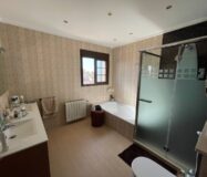 Будинок у Сьюдад-Кесада 244 кв.м з видом на море та терасою