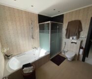 Будинок у Сьюдад-Кесада 244 кв.м з видом на море та терасою