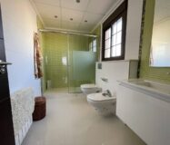 Будинок у Сьюдад-Кесада 244 кв.м з видом на море та терасою