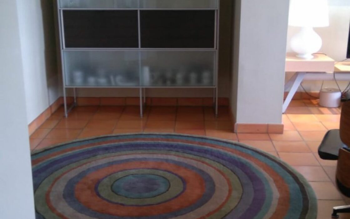 Вілла з басейном у Баньерес-де-Мариола, 4 спальні