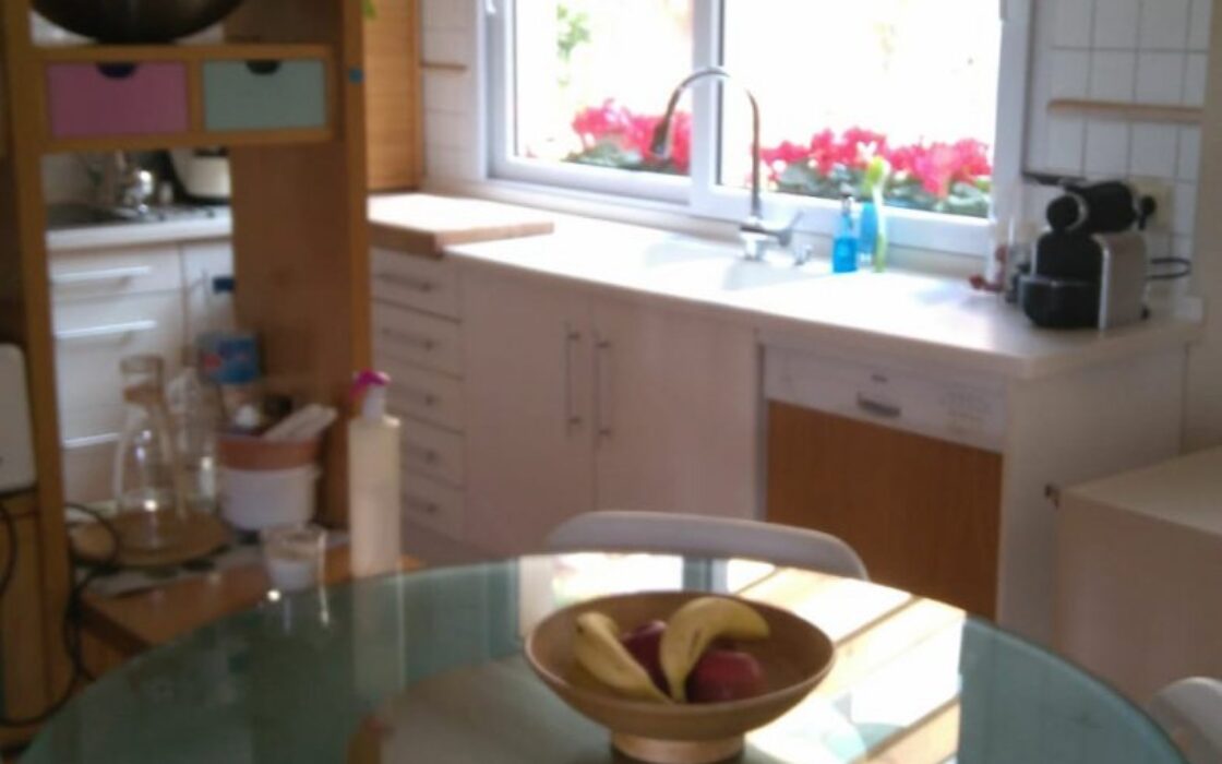 Вілла з басейном у Баньерес-де-Мариола, 4 спальні