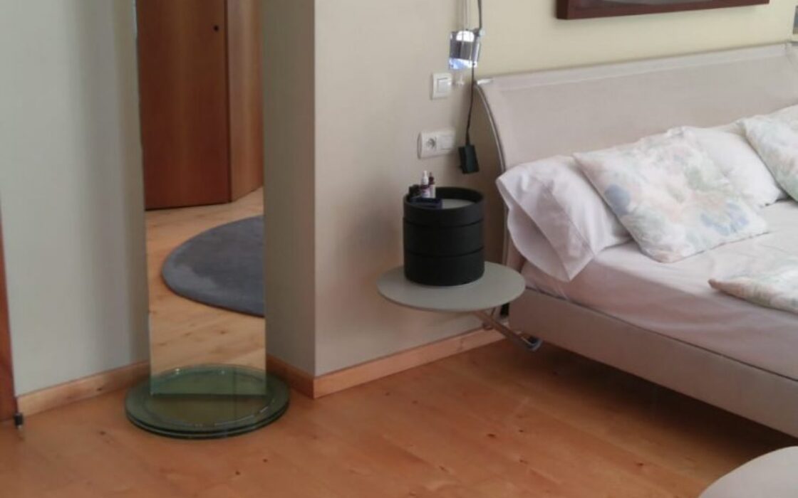 Вілла з басейном у Баньерес-де-Мариола, 4 спальні