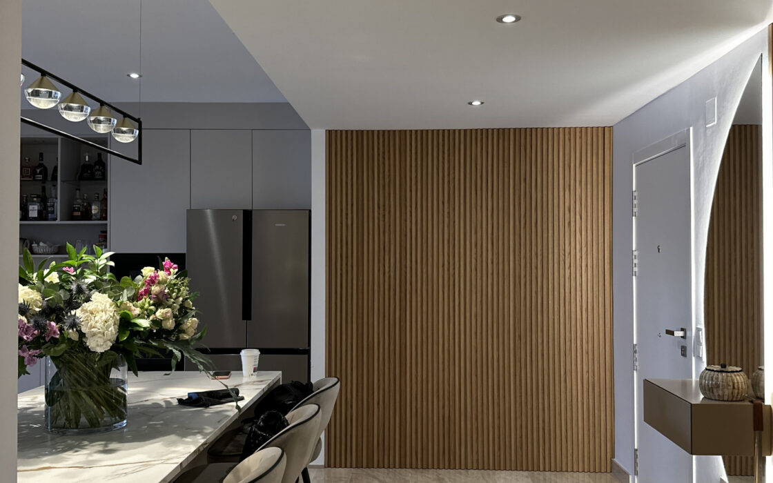 Четырехкомнатная квартира в Новой Золотой Миле с террасой