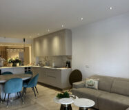 Четырехкомнатная квартира в Новой Золотой Миле с террасой