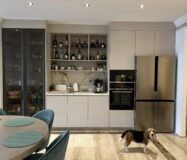 Четырехкомнатная квартира в Новой Золотой Миле с террасой