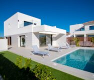 Вілли в Лос-Монтесинос з приватним басейном та терасою