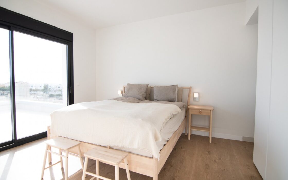 Вілли в Лос-Монтесинос з приватним басейном та терасою