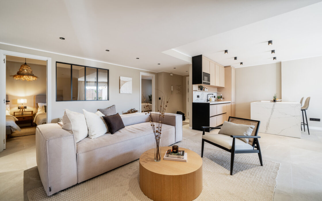 Квартира на первом этаже в Новой Андалусии с террасой 117 кв.м