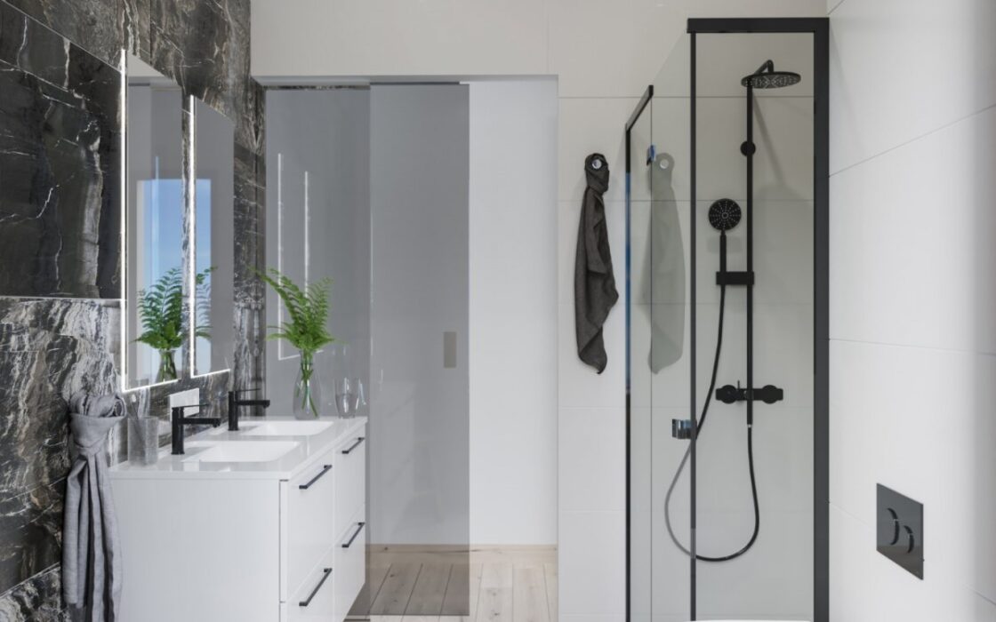 Сучасні вілли у Фінестраті з приголомшливим видом на море