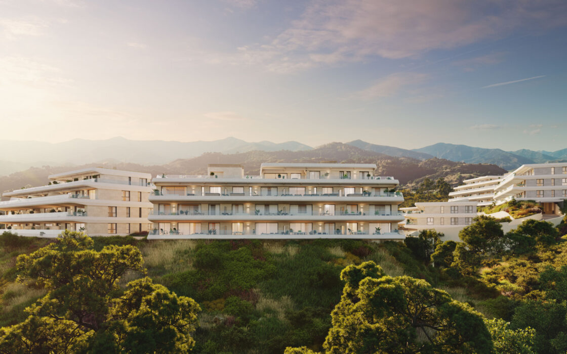 Четырехспальные апартаменты в Эстепоне с террасой 242 кв.м