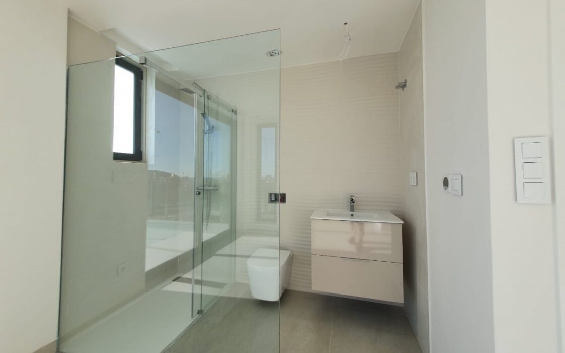 Вілли з видом на море в Фінестраті 110 кв.м з терасою