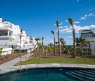 Апартаменты в Торревьехе 78 кв.м с террасой у моря