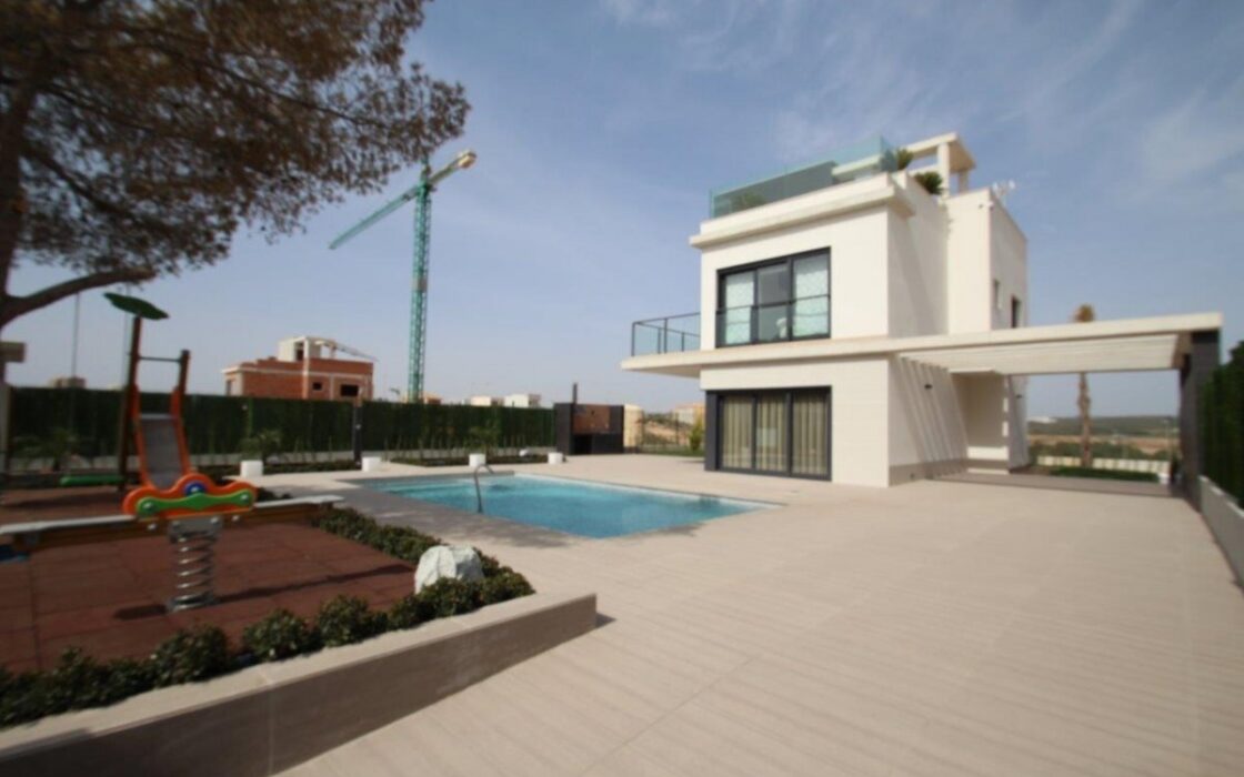 Вілли в Кампоамор з приватним басейном 157 кв.м