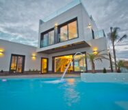 Вілли з басейном в Оріуелі від 469000 євро, вид на природу