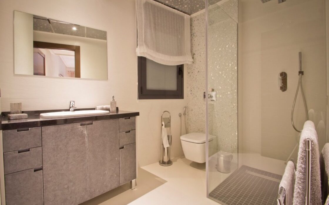 Вілли з басейном в Оріуелі від 469000 євро, вид на природу